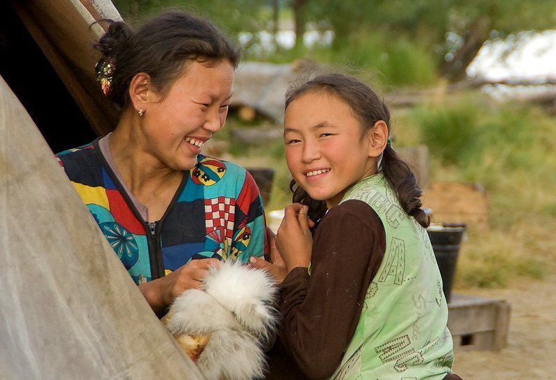 А этот фотограф ничего,  доченька... фото превью