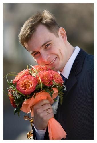 Молодожен ....