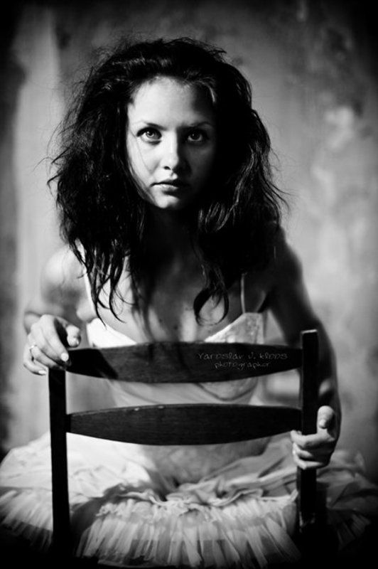 взгляд, девушка Ведьмочка фото превью