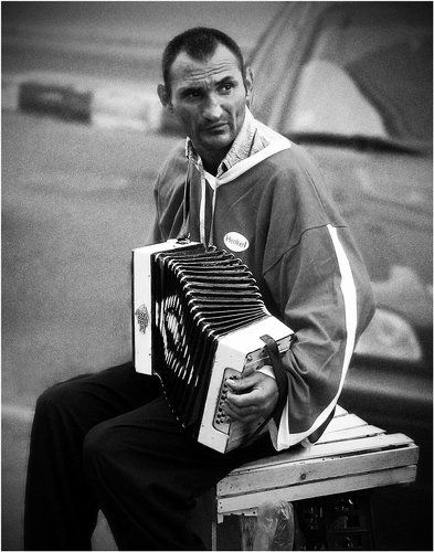 Играй, родная..!