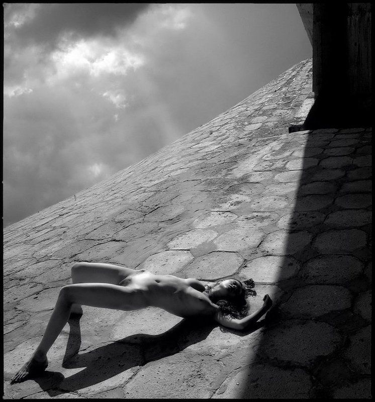 DANAH: Knockin\' On Heaven\'s Door фото превью