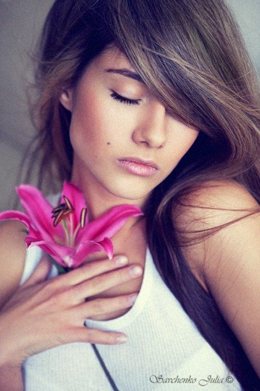 Нежность ее прикосновений! фото превью