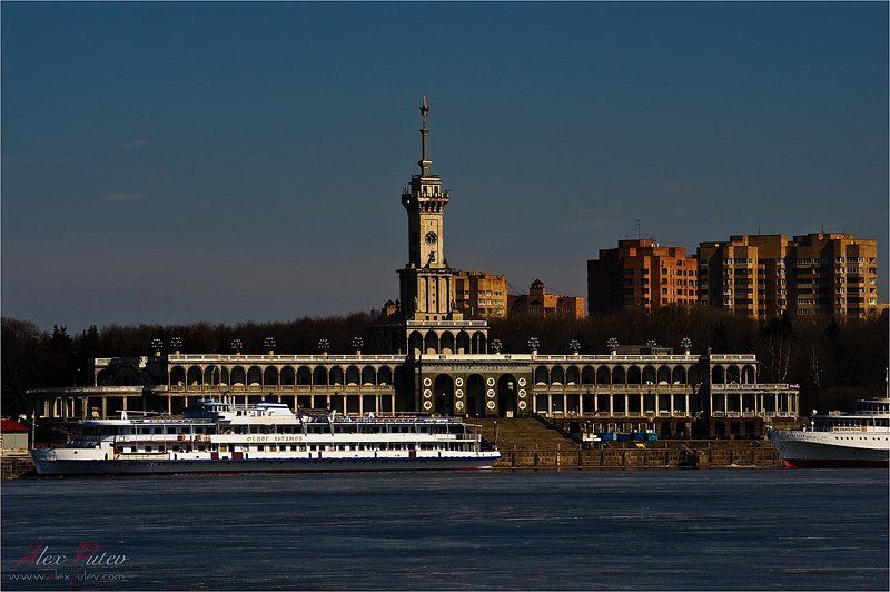 речной,вокзал,весна,москва Речной. Весна 2009. фото превью