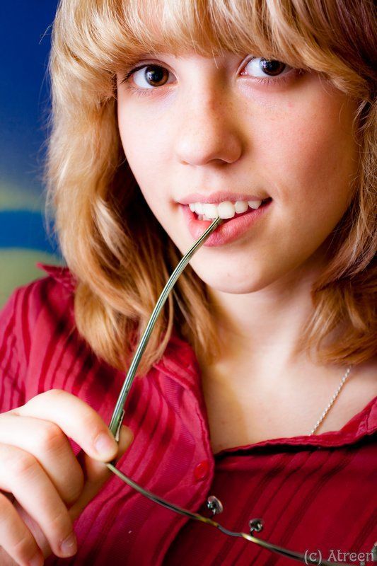 С интересом фото превью