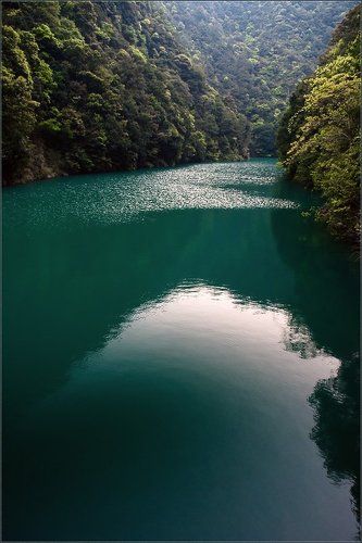 Изумрудное озеро