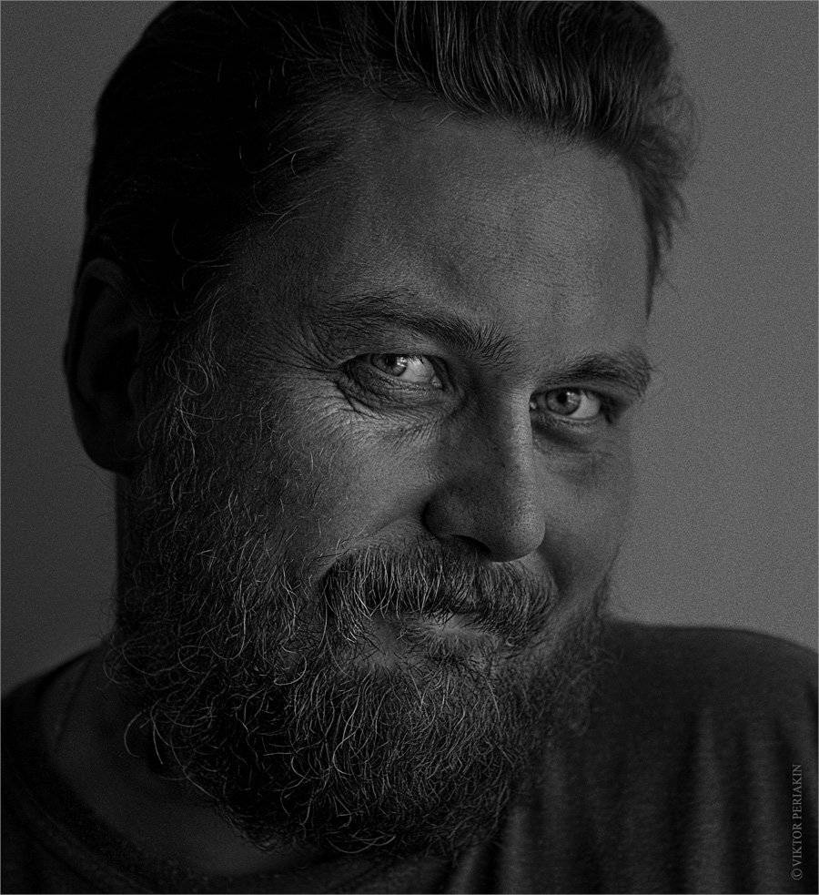 , Виктор Перякин