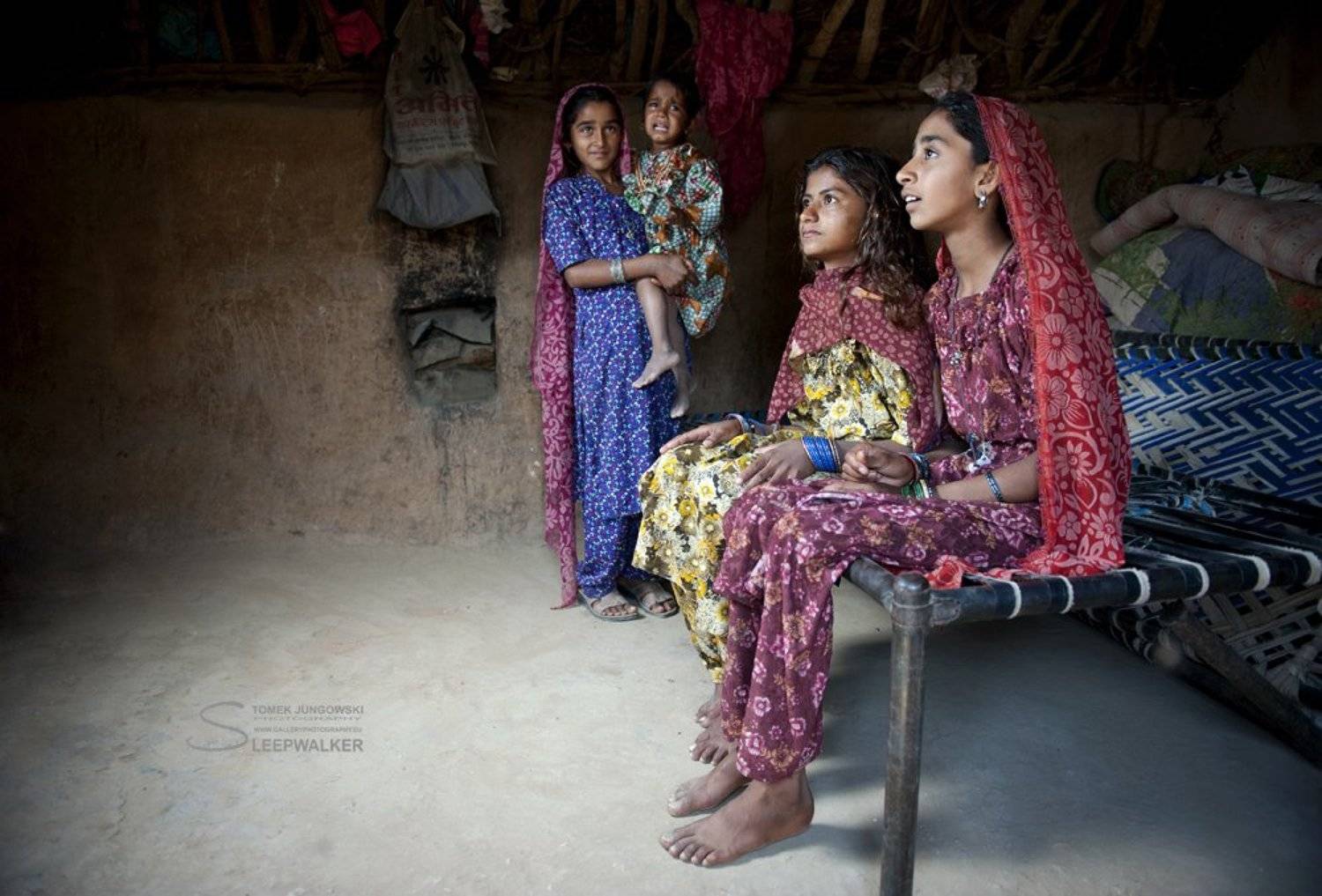 Asia, Child, Children, Cry, Genre, India, Indian, People, Portrait, Village, Woman, Women, Tomek Jungowski