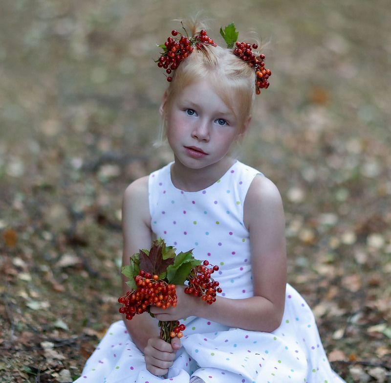 девочка,ягоды,калина,портрет,красота, пленэр, child, girlie, beautiful, portrait, berries, nature Ягодка фото превью