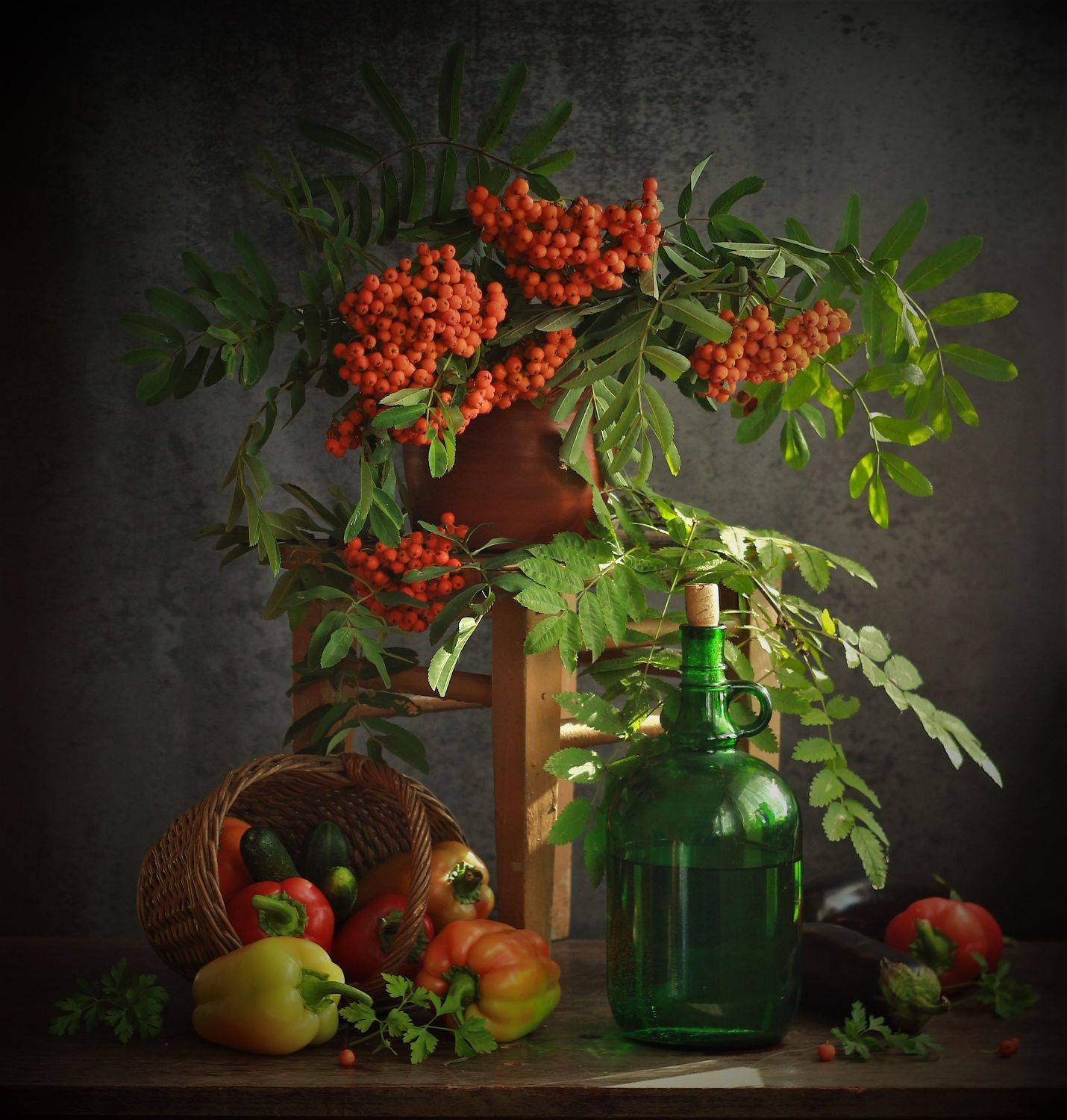 , Людмила Хрусталева*