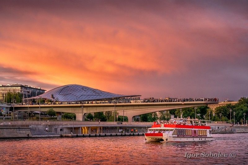 москва, кремль, закат, зарядье Закат в Зарядье фото превью