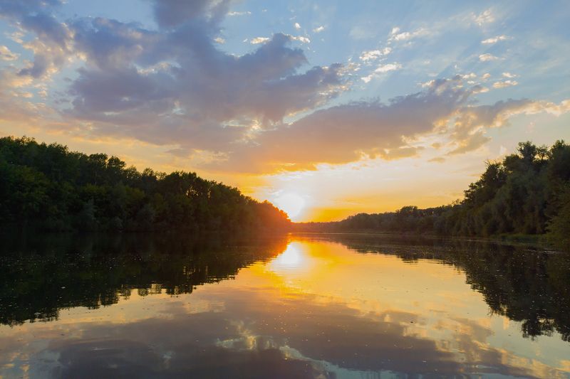 Урал на закате фото превью