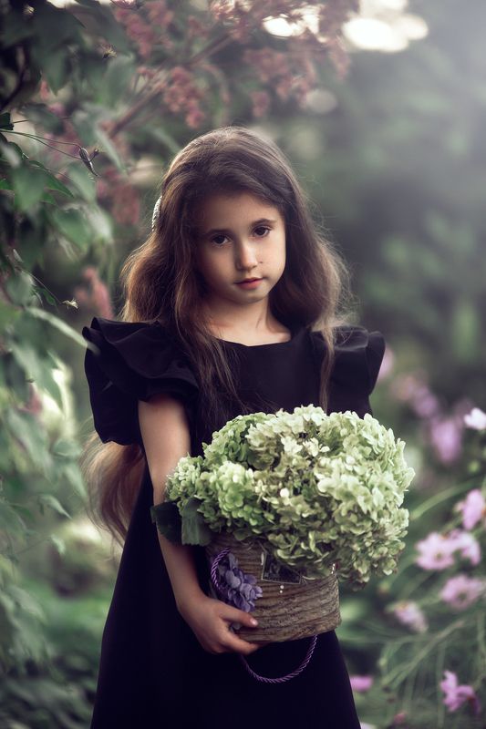 девочка Людмила фото превью