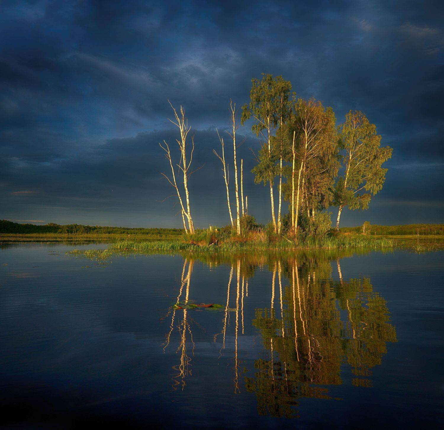 на закате, озеро, остров, лето, Аникин Сергей