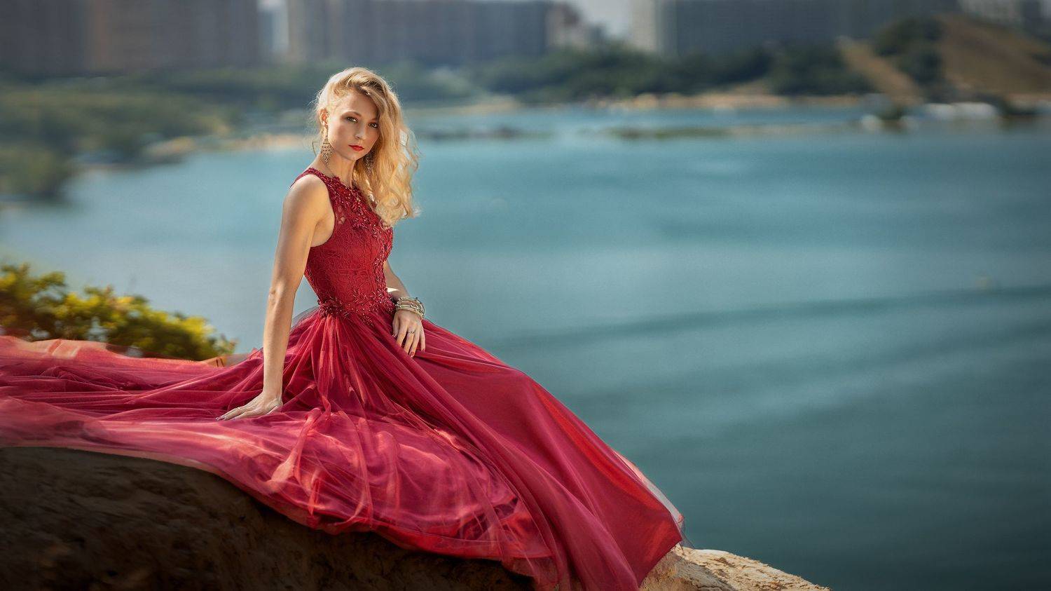 , Юрий Захаров