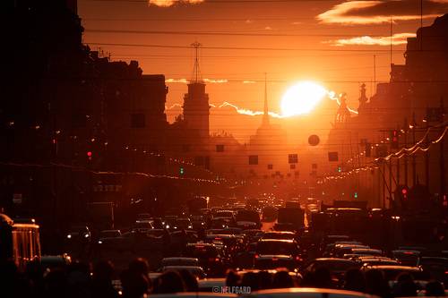 Невский проспект на закате