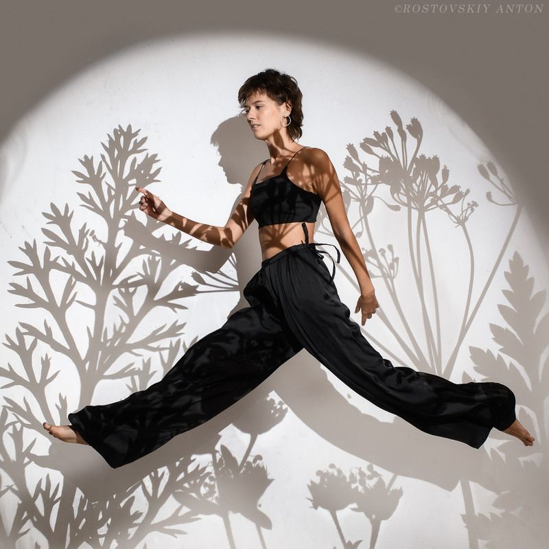 флористика, портрет, левитация, рекламная фотография, концепт Флористическая левитация | рекламный фотограф в Москве фото превью