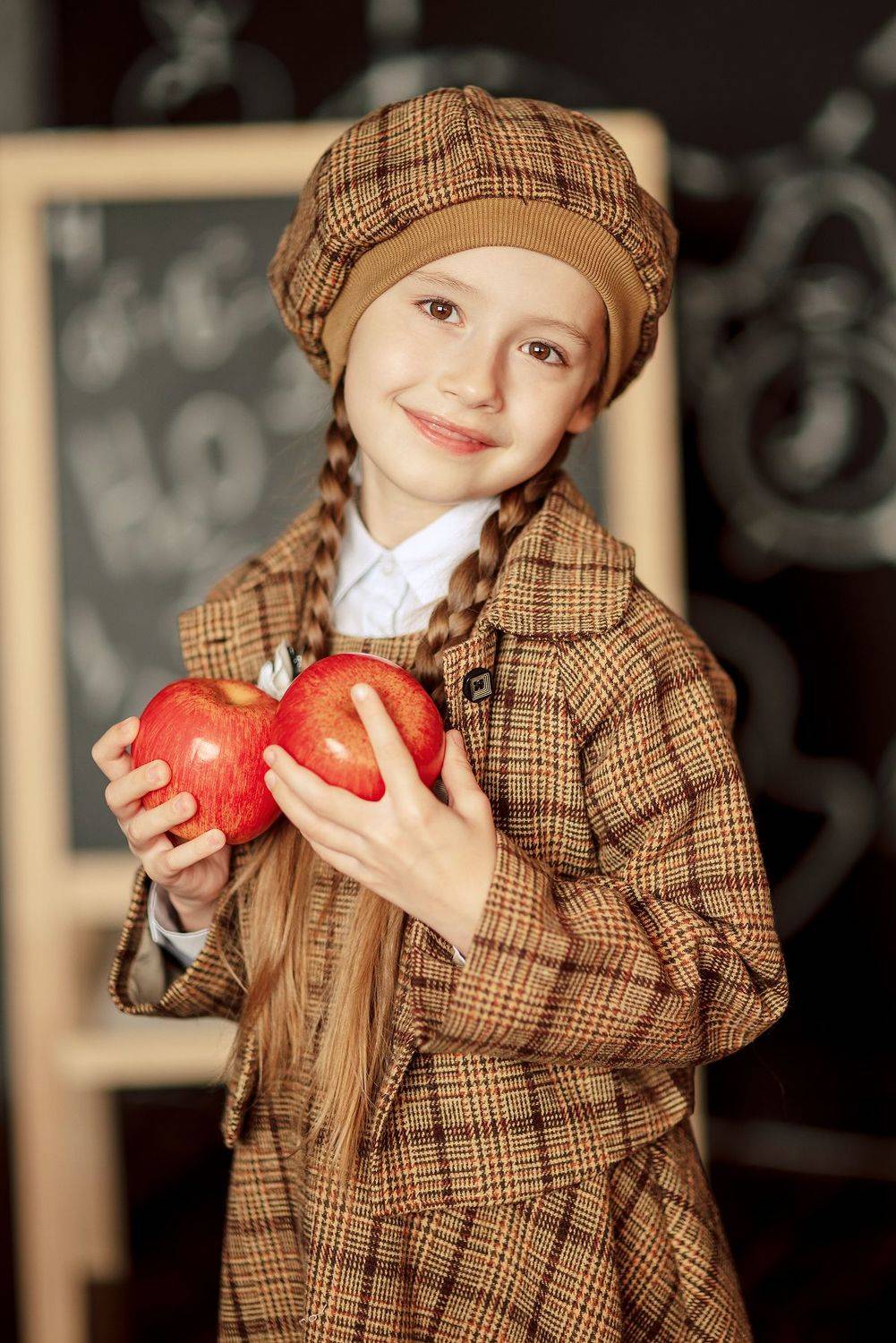 , Никонова Лана