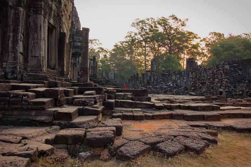 ангкор ват, камбоджа, храм, древний, история, кхмеры, древняя цивилизация, путешествие, архитектура, памятник, охраняемый, уникальный, пейзаж, строение, вечер, лето, закат, религия, вера, гармония, природа, азия, культура, традиции, Ангкор Ват, Камбоджа фото превью