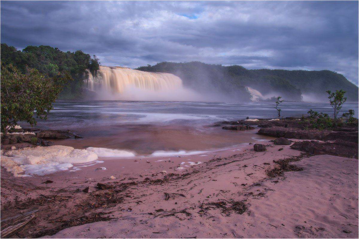 венесуэла. канайма. лагуна канайма. водопад. закат., Кутыгин Эдуард