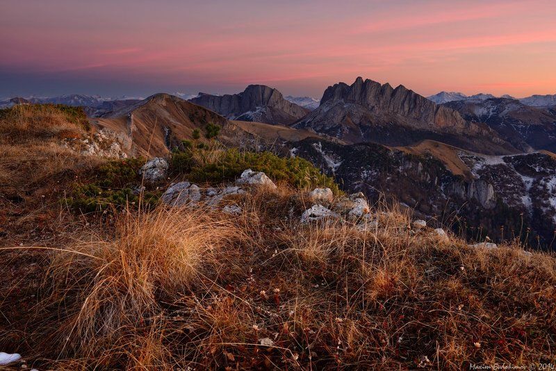Вечерело на Малом Тхаче фото превью