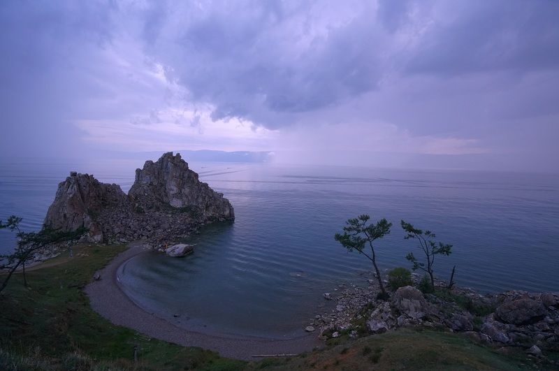 island, lake, sea, sun, sky, rock, nature, landscape, horizon, summer, shore, relief Evening for the Shaman фото превью