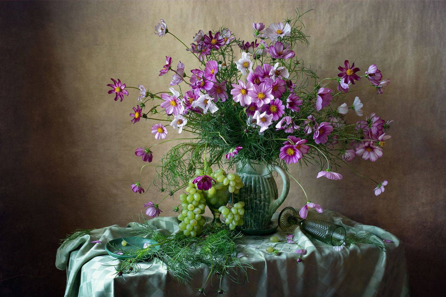 миамиронова, фотонатюрморт, натюрмортсцветами, цветы, букет, фрукты, виноград, космея, Миронова Мила
