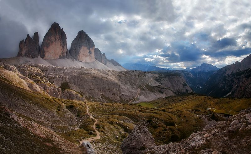 Три пика Лаваредо, Доломиты, Италия фото превью