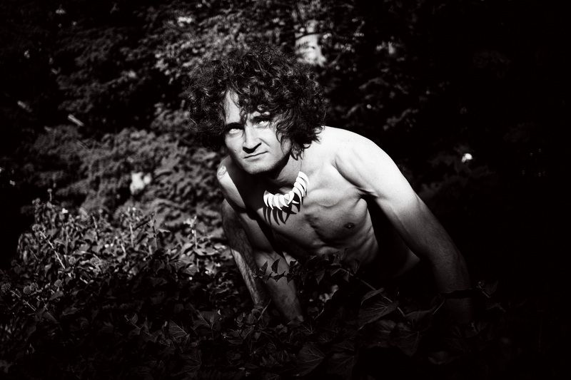 юноша, монохром, портрет, природа Маугли фото превью