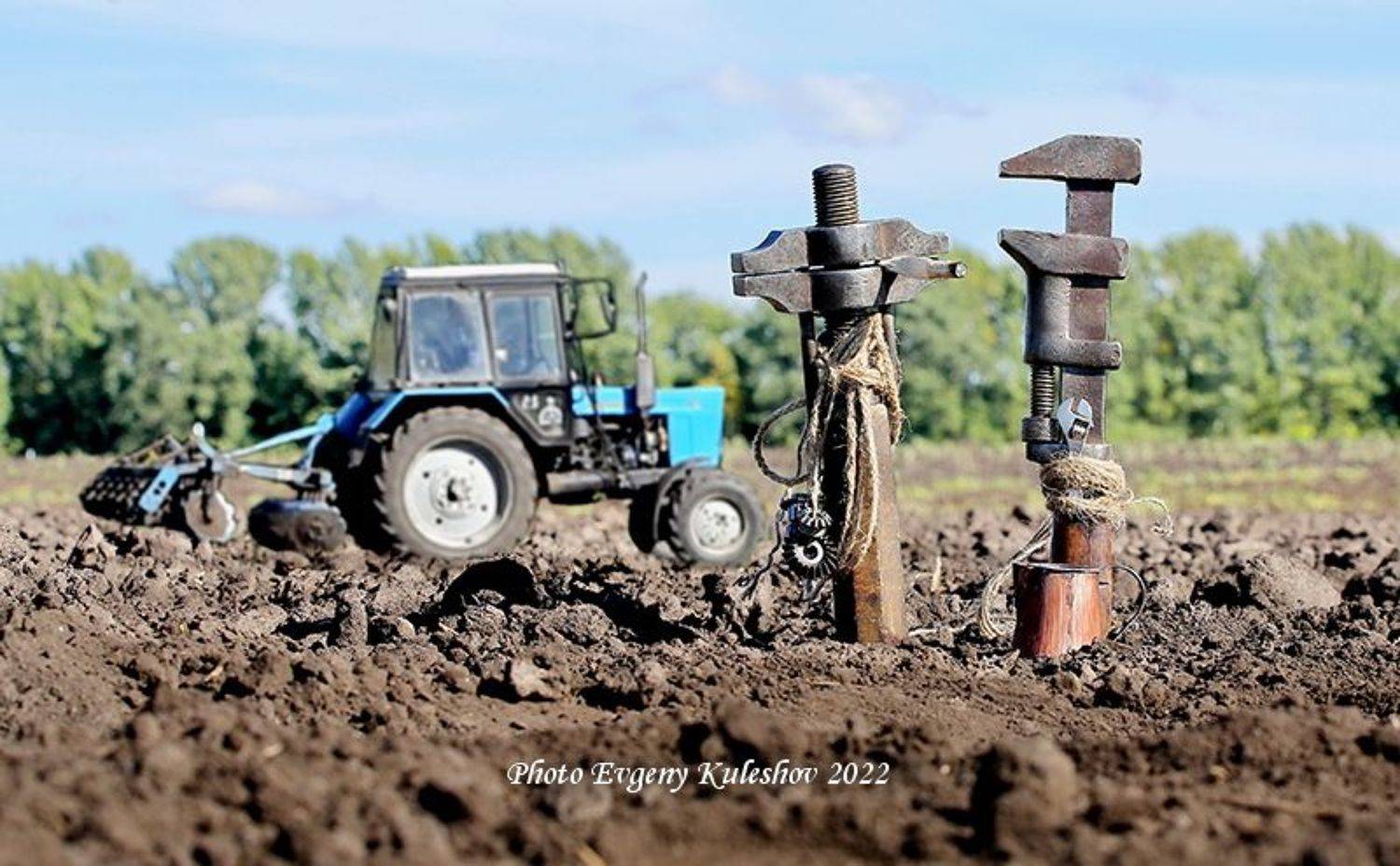 ключ, гаечный ключ, разводной ключ,трактор, натюрморт, сельский лофт,, Кулешов Евгений