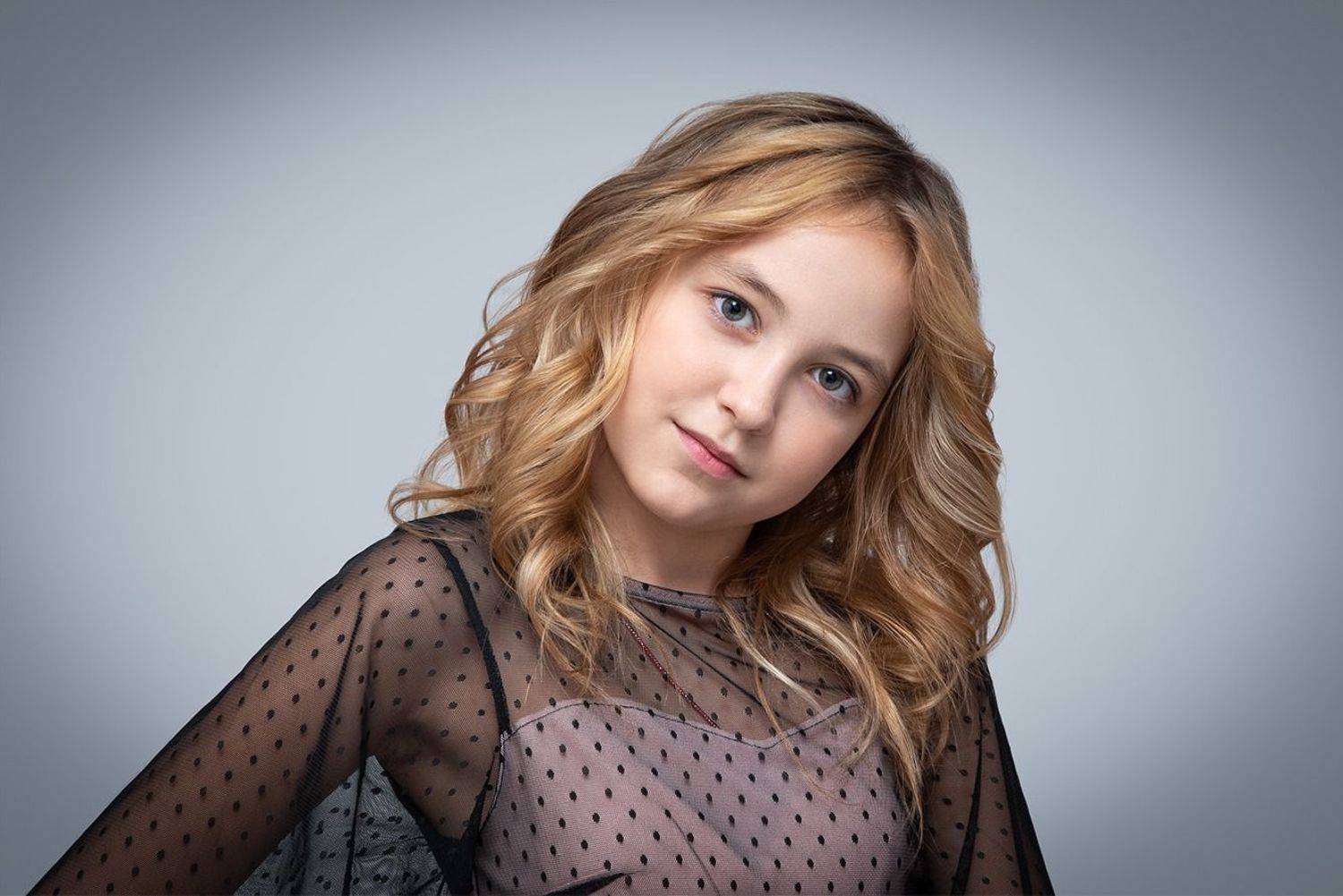 портрет, девочка, Виктор Индюхин