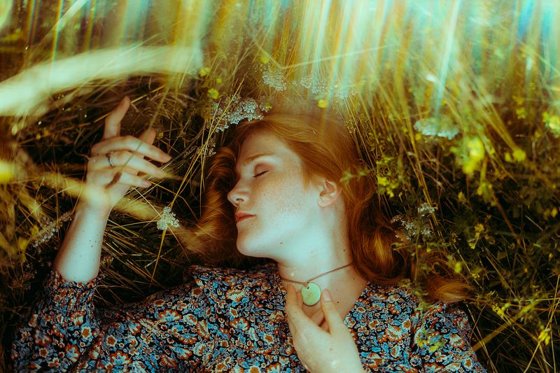 portrait, sun, summer, sunset, nature, портрет, девушка, солнце, трава Травы фото превью