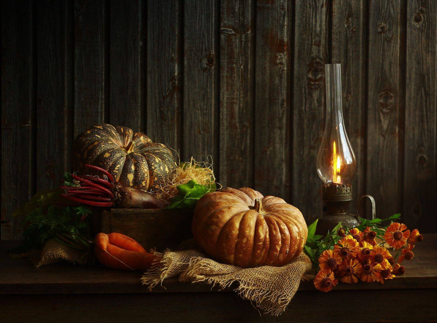 , Людмила Хрусталева*