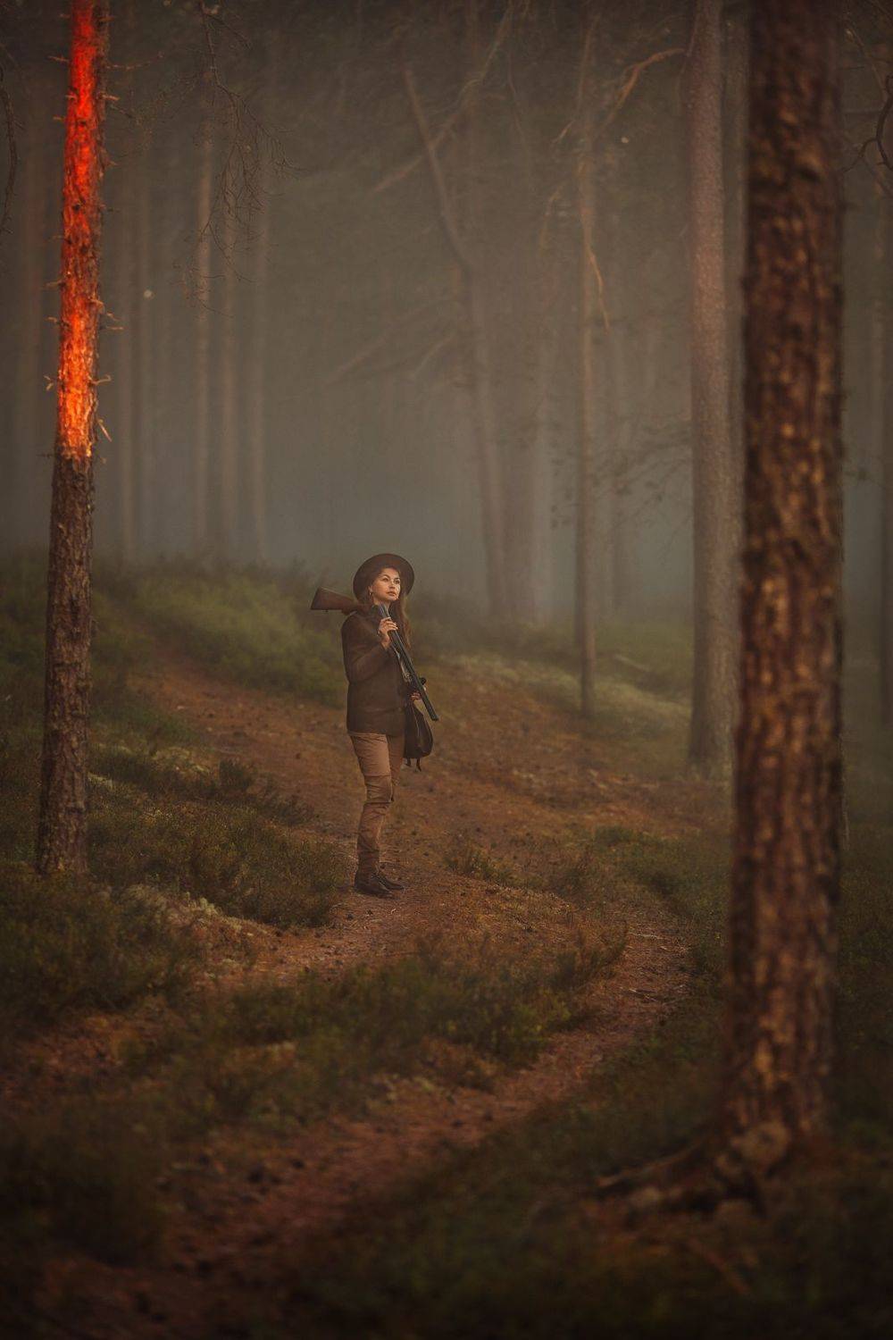 постновочная фотография охотница женский портрет ружье, Щукина Елена Валерьевна