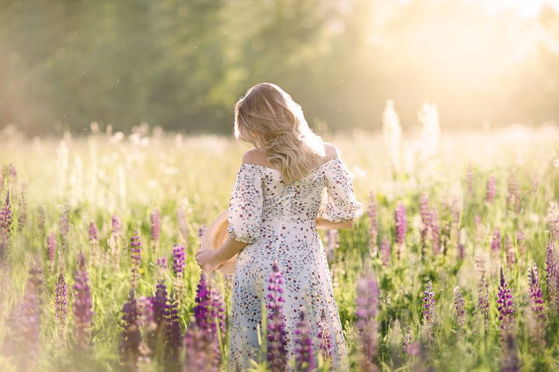 девушка, женский портрет  фото превью