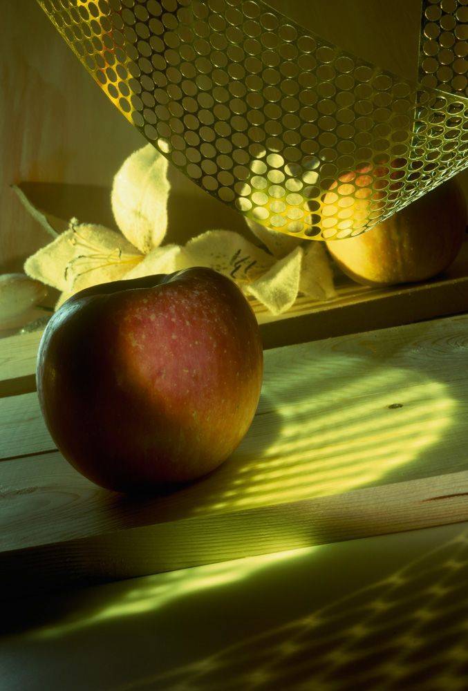 яблоко, натюрморт, освещение, Бекетова Ольга