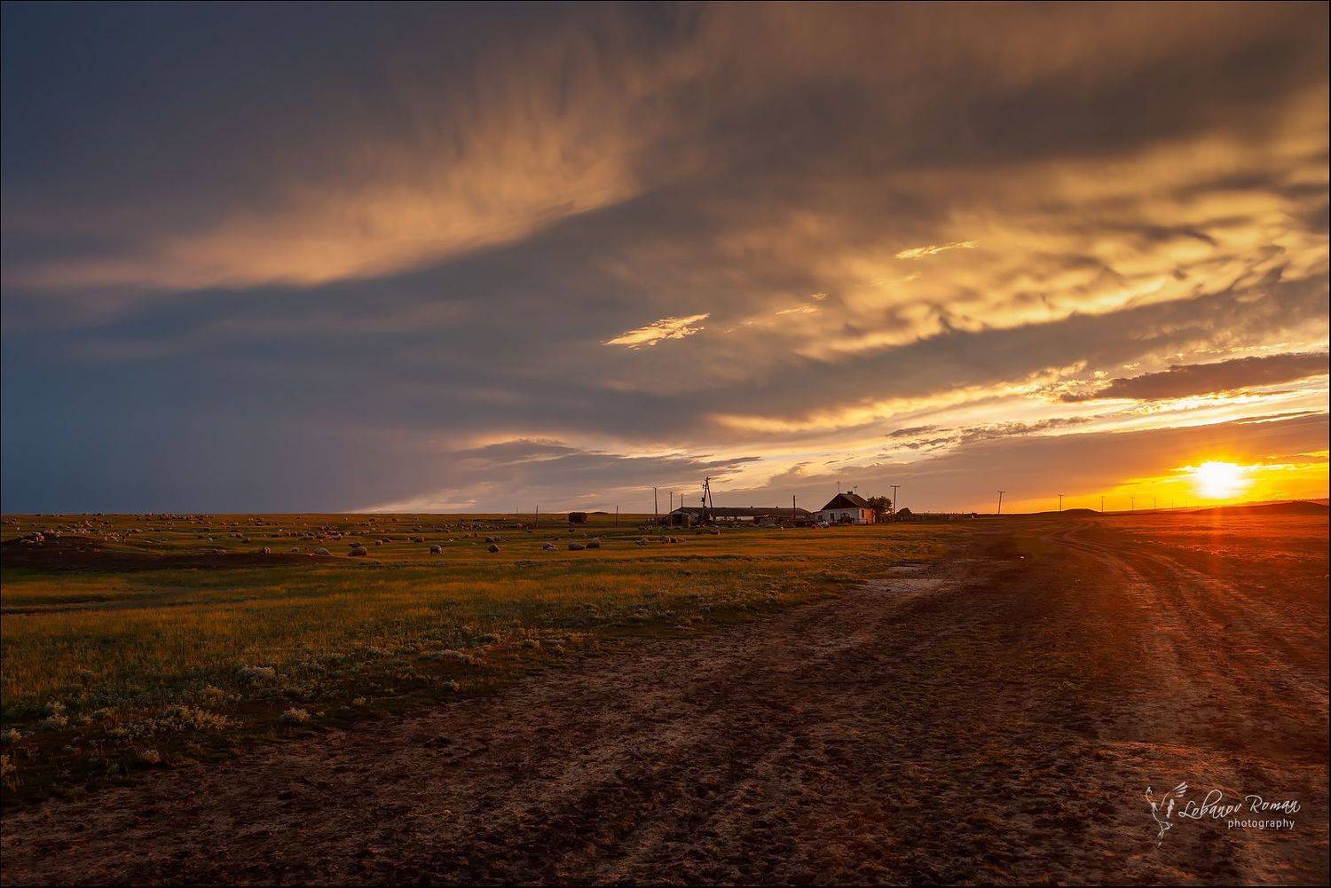 , Лобанов Роман