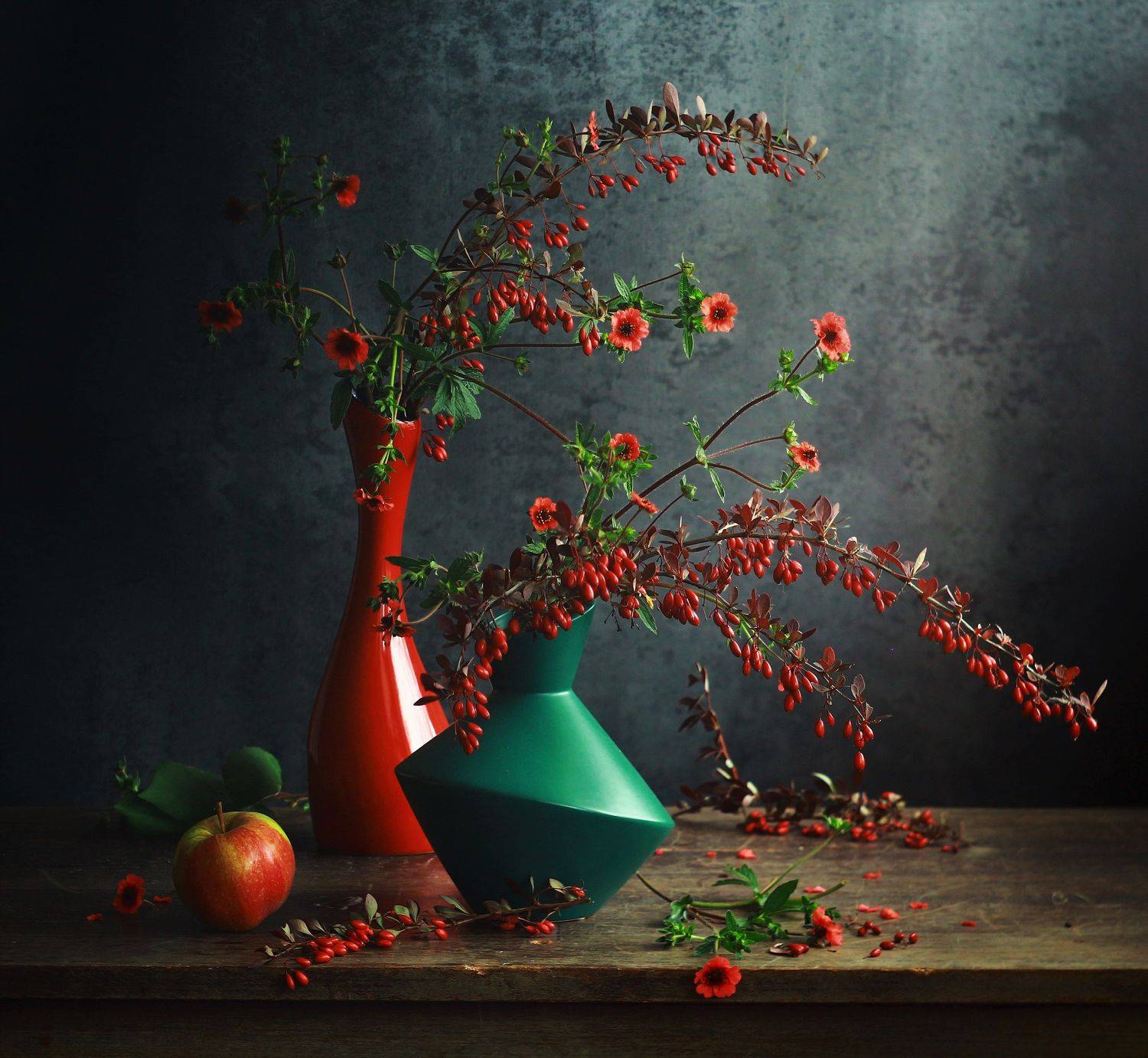 , Людмила Хрусталева*