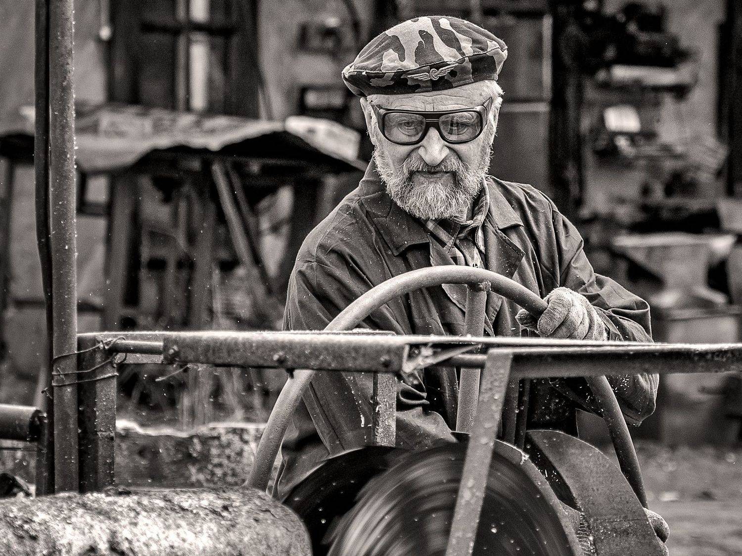 , Андрей Мишин