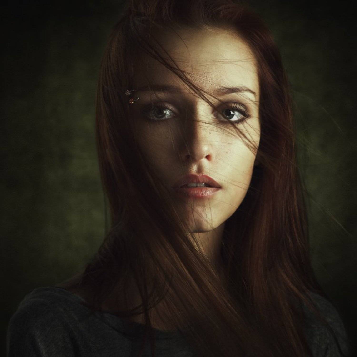 Ветер, Девушка, Портрет, Федотов, Феликс райа, Сергей Федотов