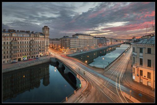 про рассвет над Фонтанкой...