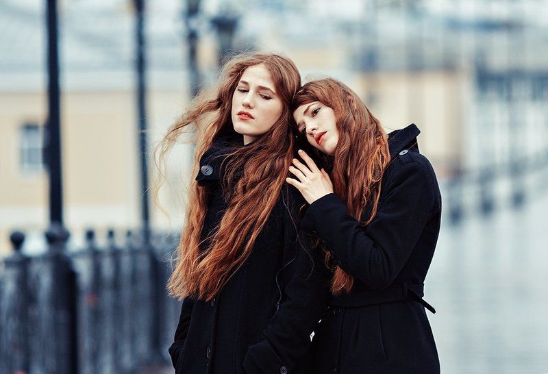 Сестры фото превью