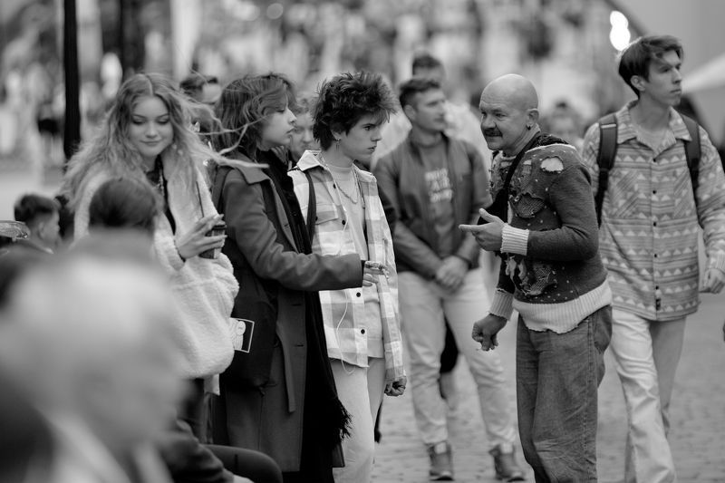 ☮ moments, mood, msk, moscow, monochrome, moscowblackandwhite, life, human, female, woman, bw, blackwhite, black and white, blackandwhitephoto, bnw, documentary, russia, reportage, human, street, StreetPhotography, streetphoto, street life, street moscow, Moscow | after фото превью