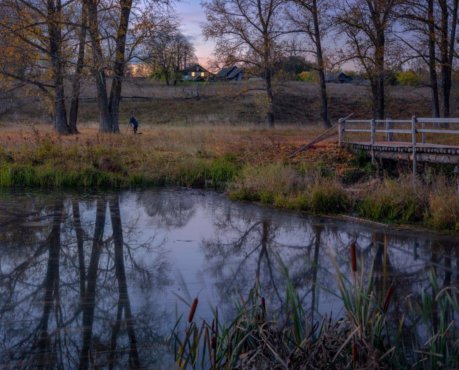 вечер закат река мостик тополя осень, Сергей Буторин