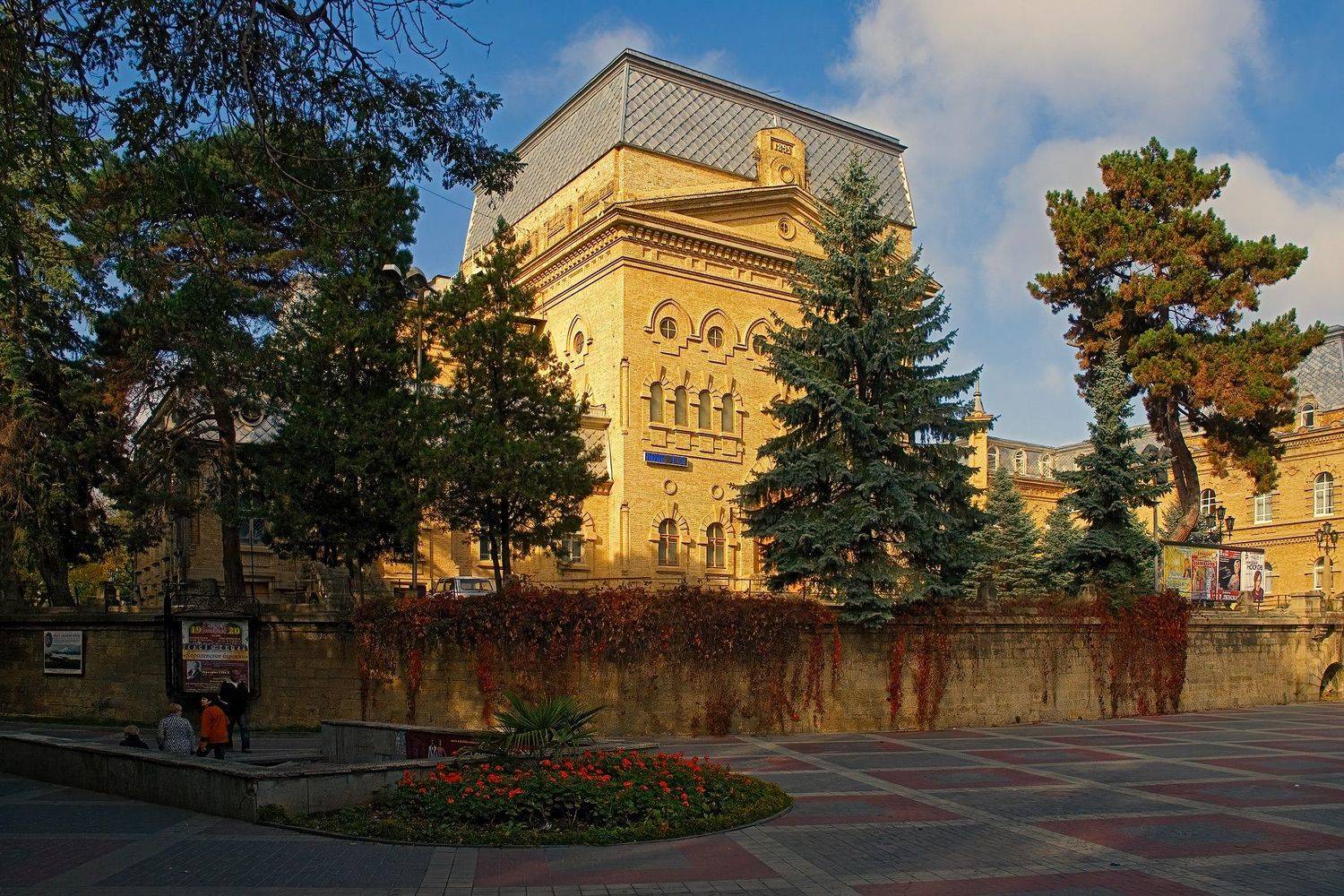 , Владимир Гамаюнов