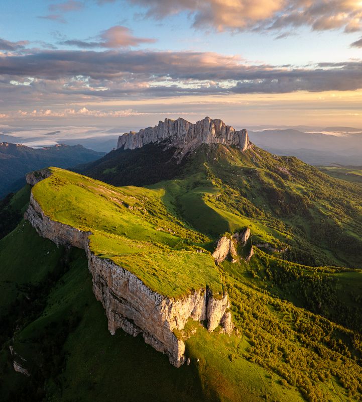тхач, большой тхач, адыгея, краснодарский край, кавказ, кавказские горы Скальный трамплин фото превью
