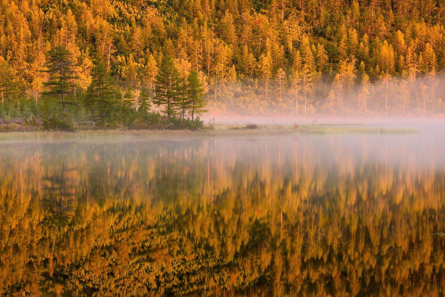 Озеро Джека Лондона, Максим Евдокимов (phototourtravel.ru)