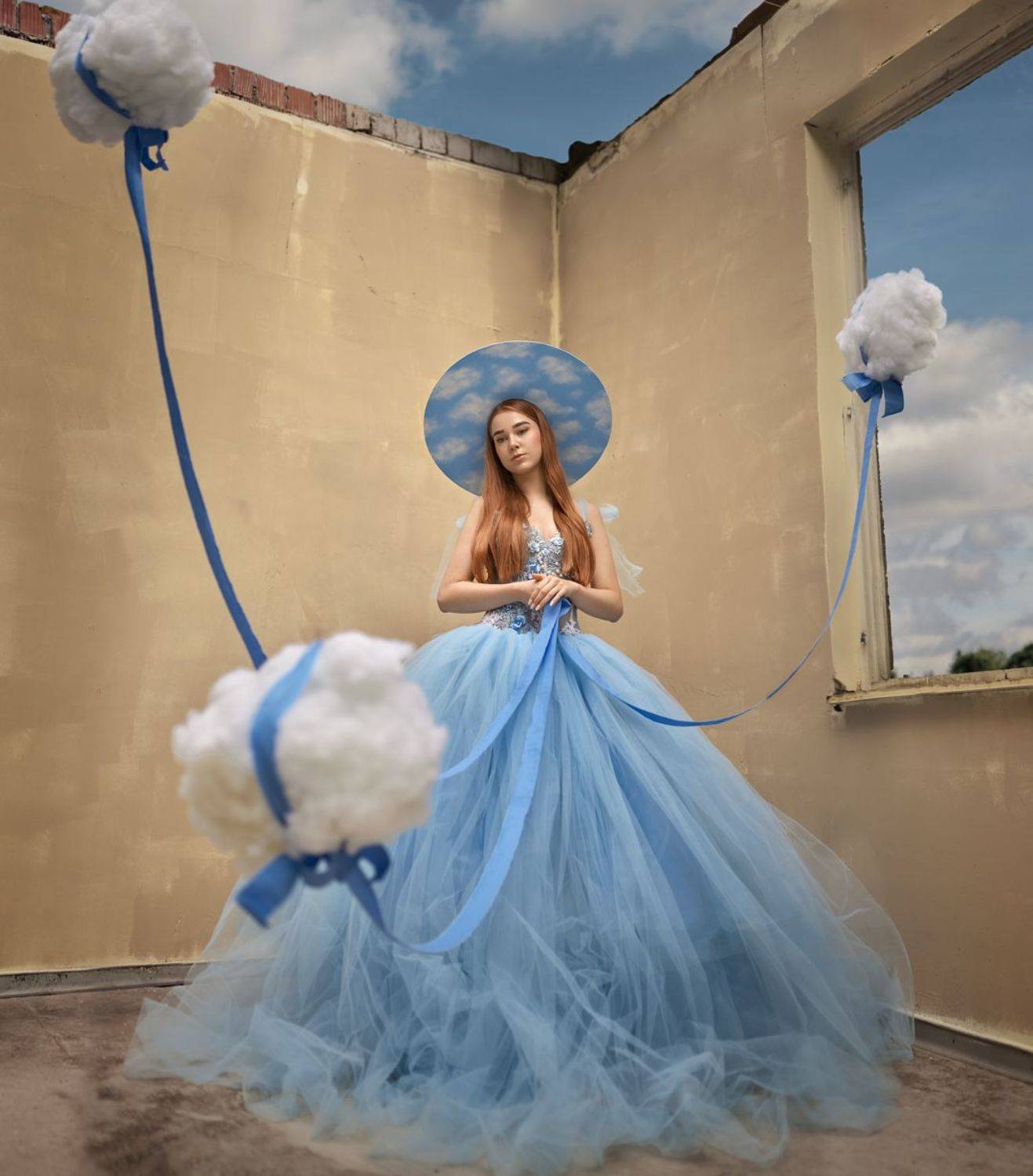 облака, девушка, платье, голубой, небо, пастушка, шатенка, Natalie Seitner