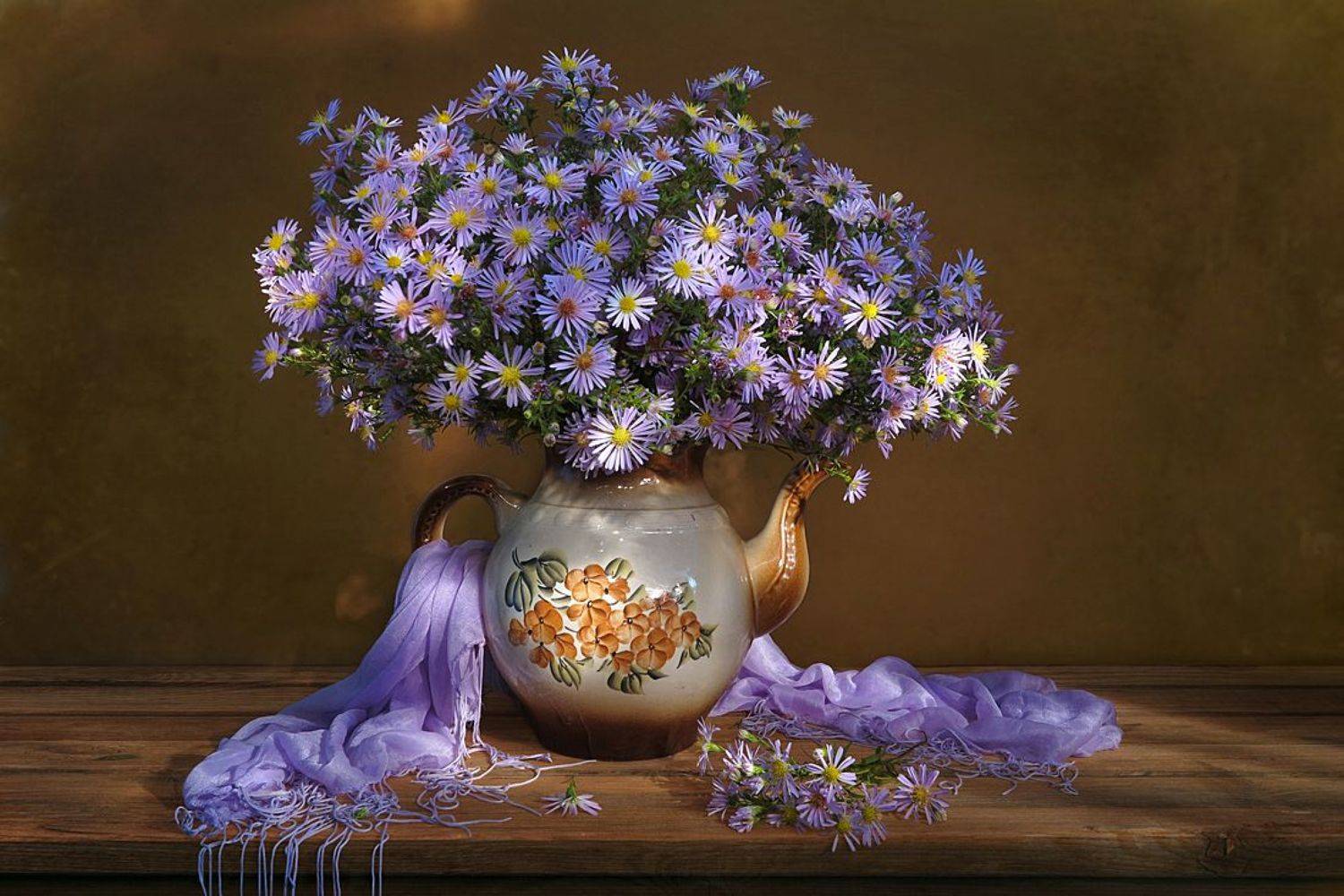 натюрморт,осень,цветы,шарф,ваза, Алла Шевченко