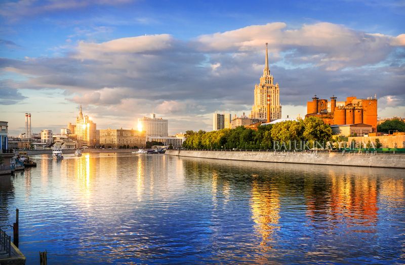 Украина в свете заката фото превью