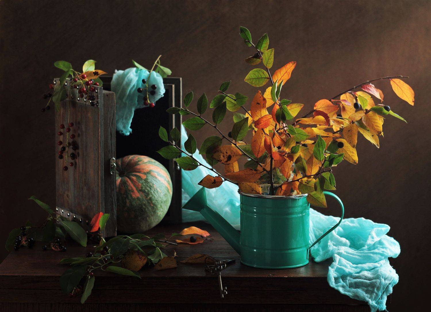 , Людмила Хрусталева*